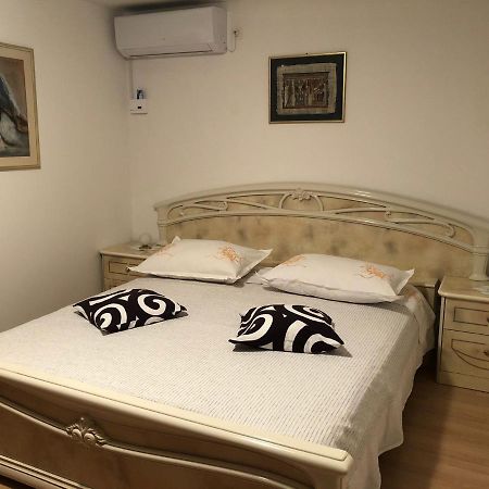 Apartment Danka Omiš Extérieur photo